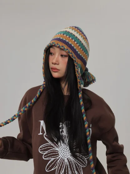 Stylish Knitted Trapper Hat with Striped Pattern - Image 7